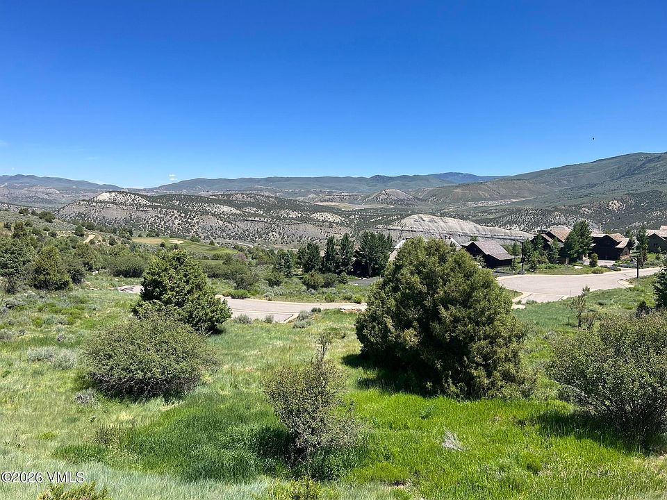 1st image of 31 Wildflower Ln