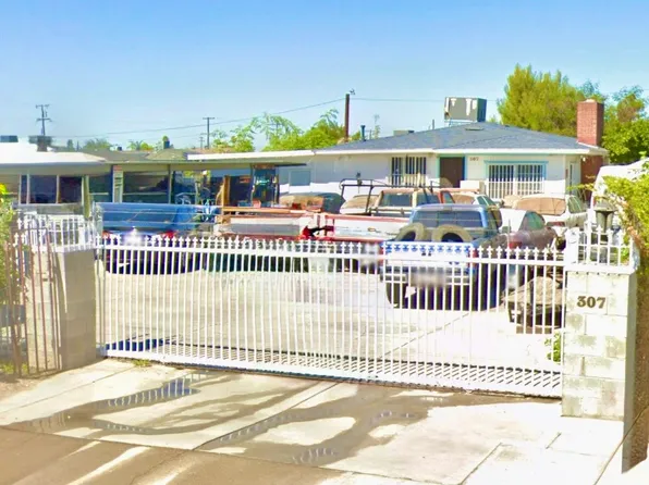 307 Cecil Ave, Delano, CA 93215