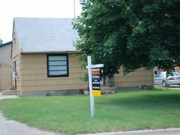 1609 2nd Ave SE, Rochester, MN 55904
