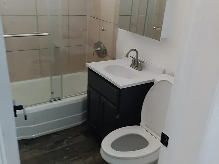 17740 Vanowen St — Photo 6