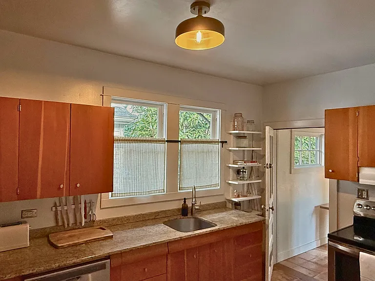 5126 NE 26th Ave — Photo 14