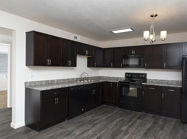 Scotsdale - Remodeled Kitchen