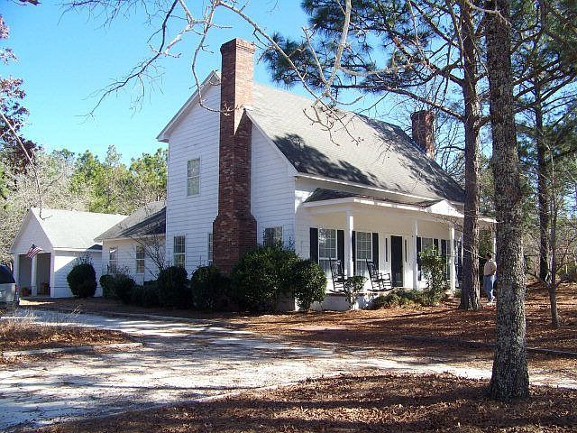 2nd image of 84 Oak Ridge Dr