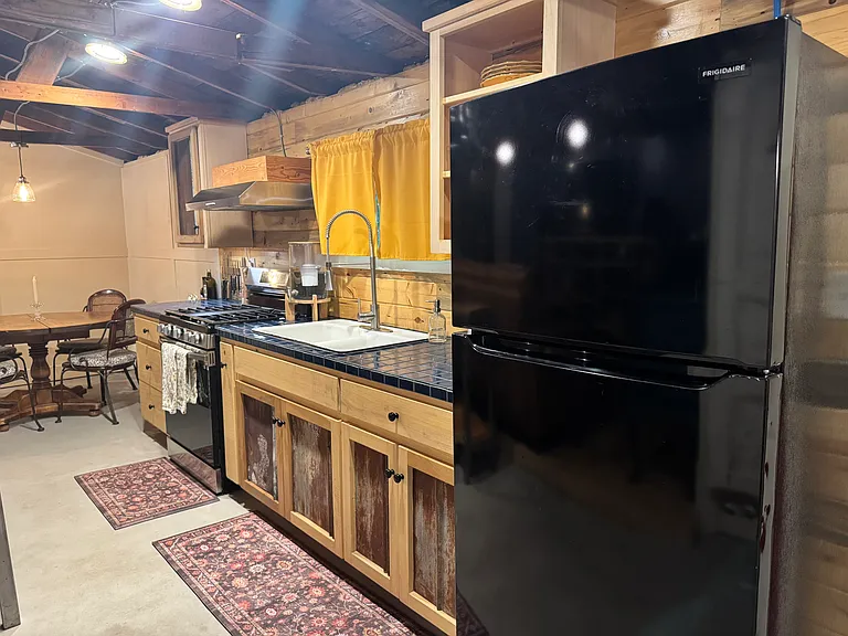 280 E Helm Ave #B — Photo 14