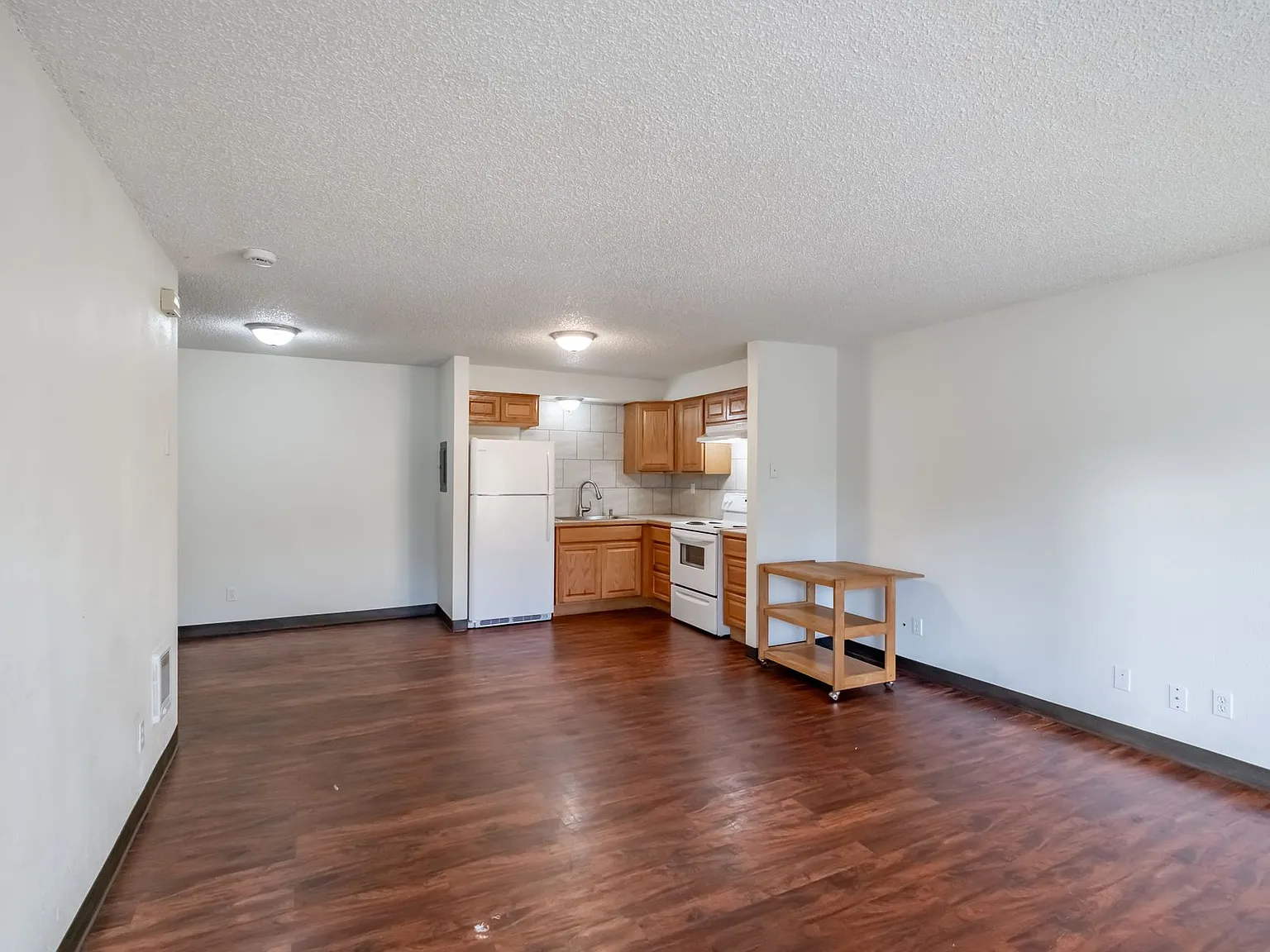 540-Oakvilla — Photo 3