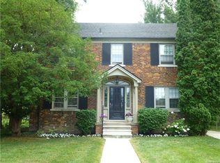 1363 Wiltshire Rd, Berkley, MI 48072