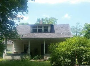 9 Genis Hill Rd, Granby, CT 06035