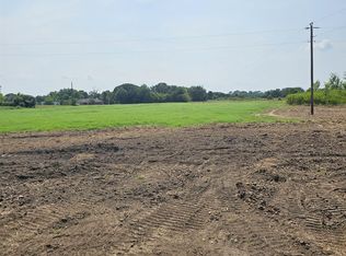 503 Peach Tree Rd, Mabank, TX 75156