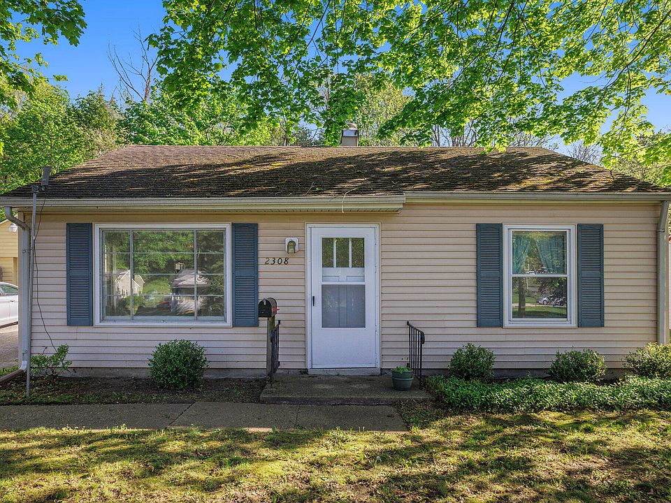 1st image of 2308 Hillsdale Ave