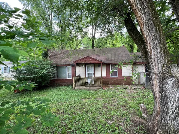 1701 Pearson St, Waynesville, MO 65583