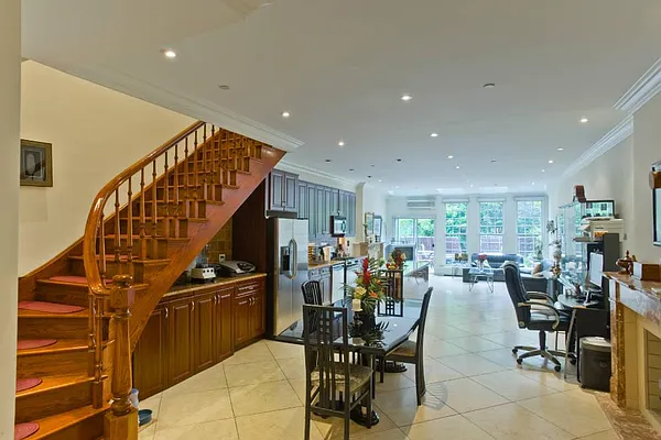 Rented by Town Residential | media 25