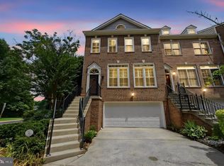 2831 Thaxton Ln, Oakton, VA 22124