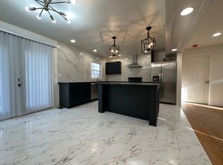 1628 Wandering Rd, Knoxville, TN 37912