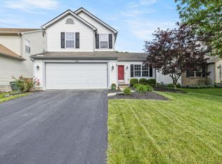 9182 Windy Creek Dr, Columbus, OH 43240