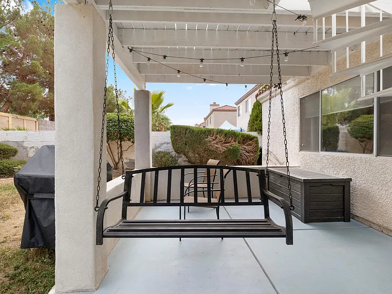 34 Stone Cress Dr — Photo 12