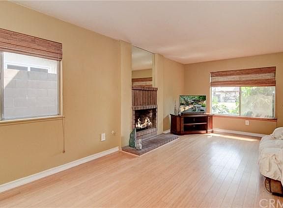5th image of 13564 Becraft St