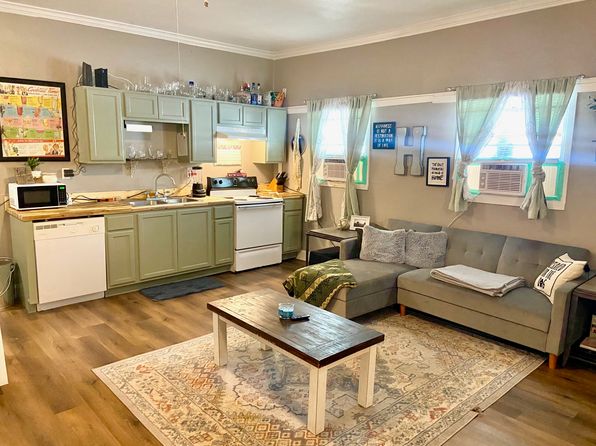 4715 Kansas St #2