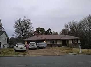705 E 1st St, Mountain Home, AR 72653