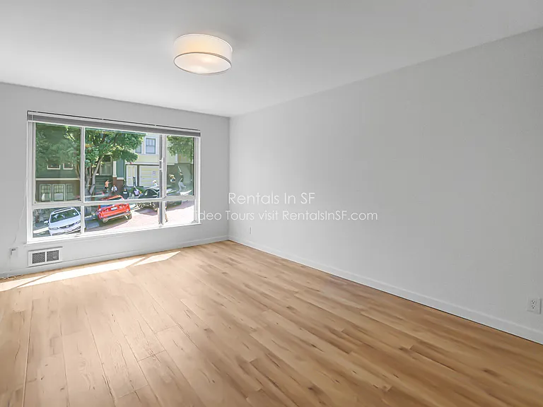 1347 3rd Ave — Photo 11