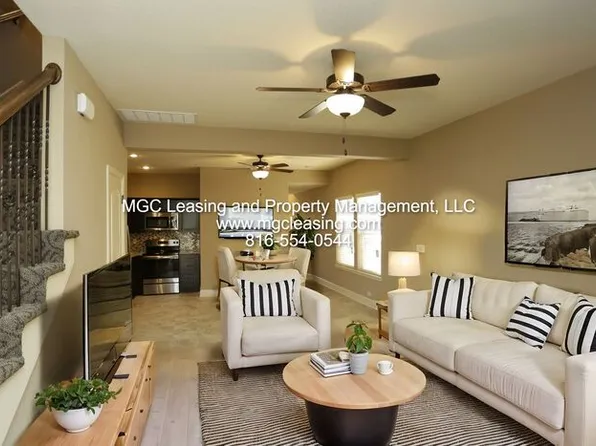 2130 SW Timbertrace Ln, Lees Summit, MO 64082