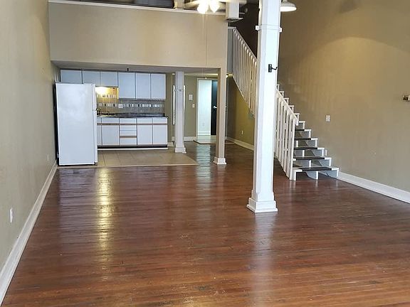 3rd image of 224 N 4th St #402