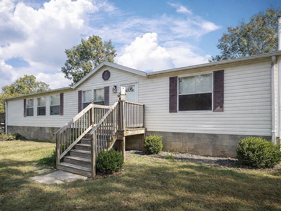 1st image of 318 Autumn Rd