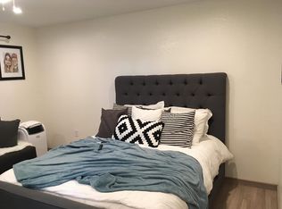 7224 Brighton Ave, Los Angeles, CA 90047