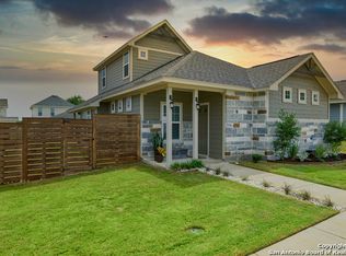 181 Lark Hill Rd, Floresville, TX 78114