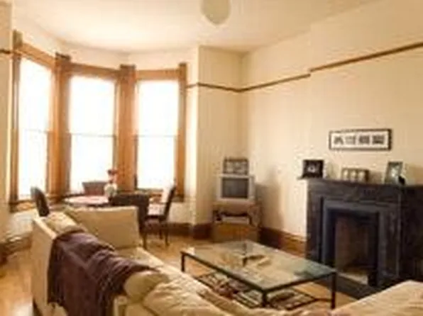 2056 N Cleveland Ave #4, Chicago, IL 60614