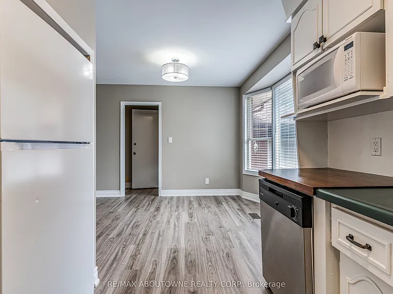 19 Friars Ct — Photo 18