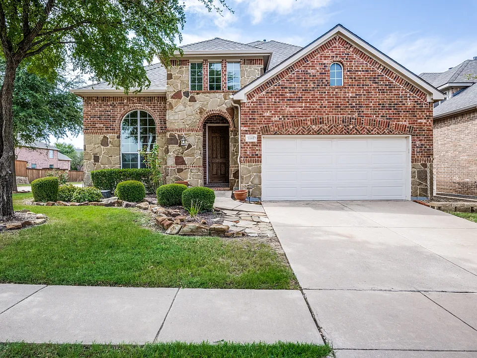 1148 Dayton Dr
