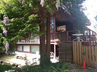 3012 65th Ave SW, Seattle, WA 98116