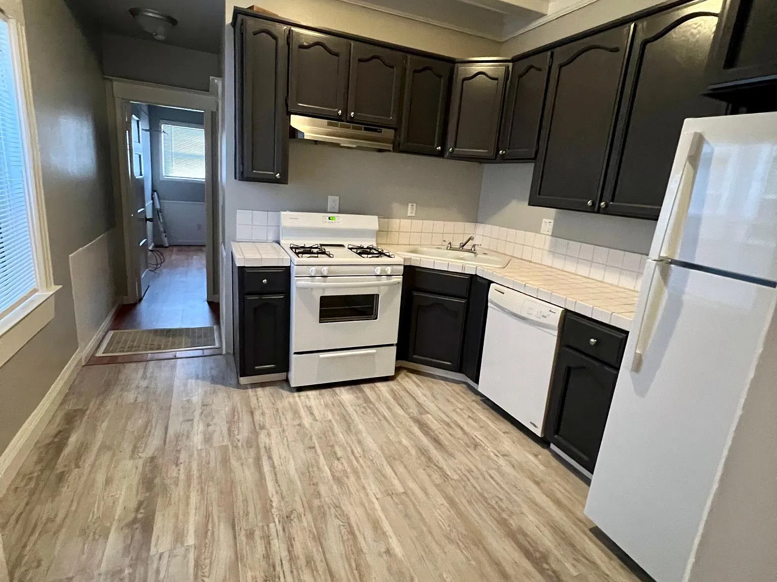 1 bed, 600 sqft, $2,150 — Photo 2