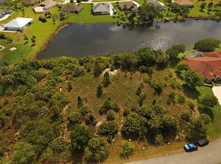 207 Arega St, Sebastian, FL 32958