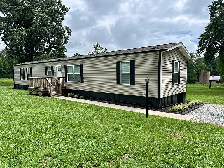 2175 Wilson Dairy Rd — Photo 11