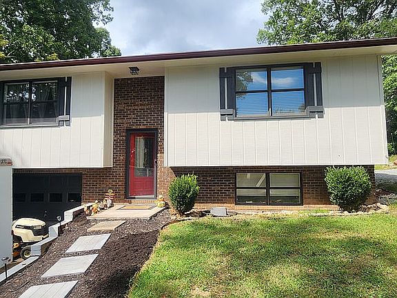3rd image of 531 Norris Dr