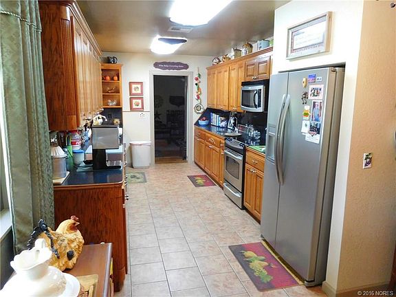 5th image of 2996 E Hereford Ln
