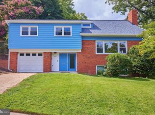 5911 5th St N, Arlington, VA 22203