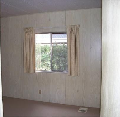 4th image of 301 N Forest Blvd