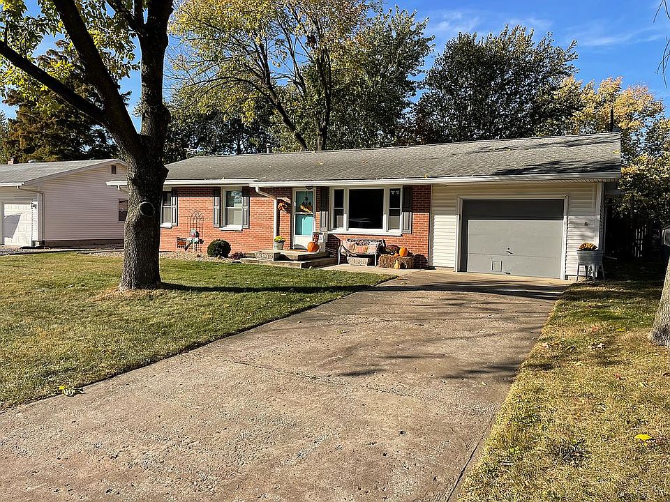 1st image of 311 Northmoor Dr