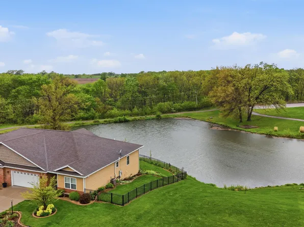 43 N Lakeland Park Dr, Canton, IL 61520