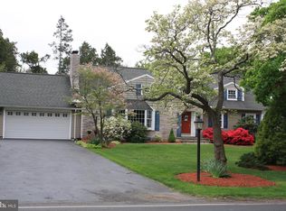 17 Edgewood Rd, Yardley, PA 19067