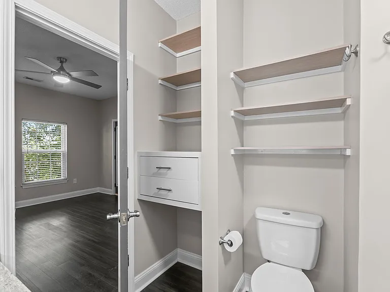 5026 Belleglen Ct #202 — Photo 37
