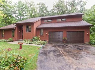 7139 Lee Rd, Lodi, WI 53555