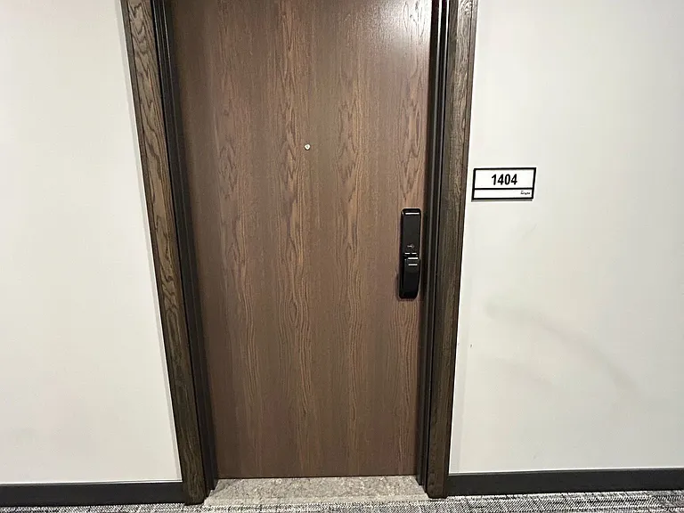 741 King St W #1404 — Photo 3