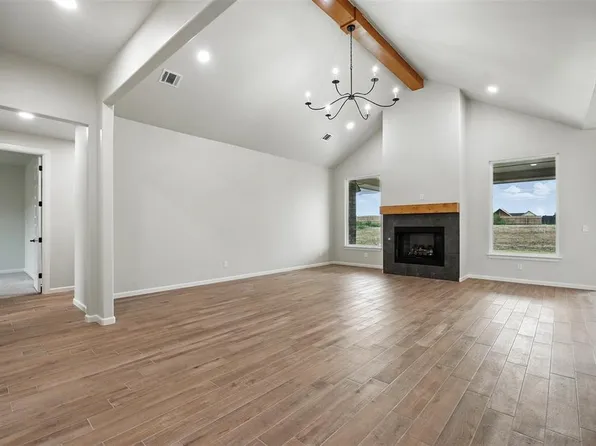 4449 Raymond Ln, Guthrie, OK 73044