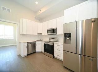 1415 N 8th St #2, Philadelphia, PA 19122