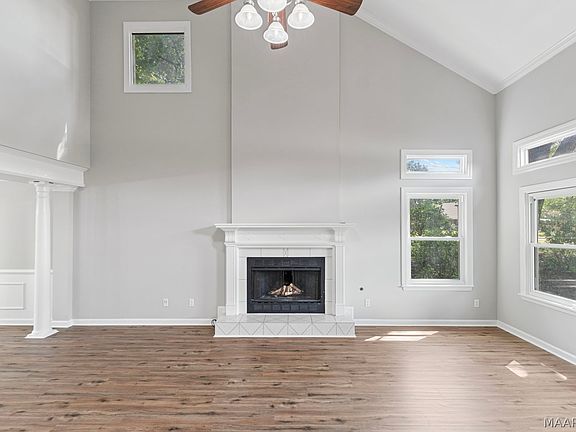 5th image of 912 Running Brook Dr