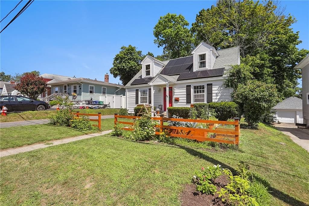95 Canonchet Ave, Warwick, RI 02888 MLS 1340901 Zillow