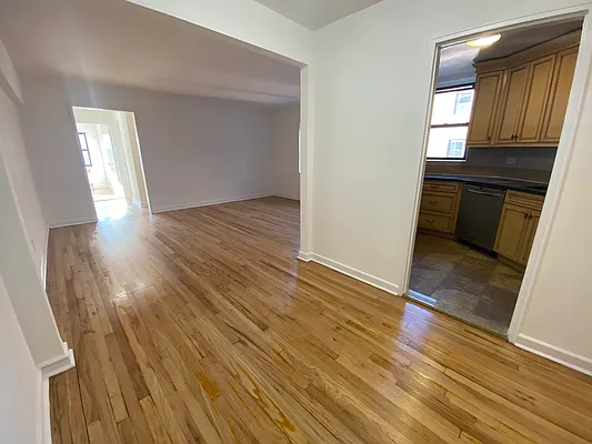 Rented by Contact Realty | media 3